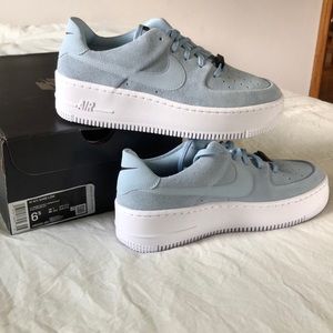 armory blue women’s sage air force 1’s